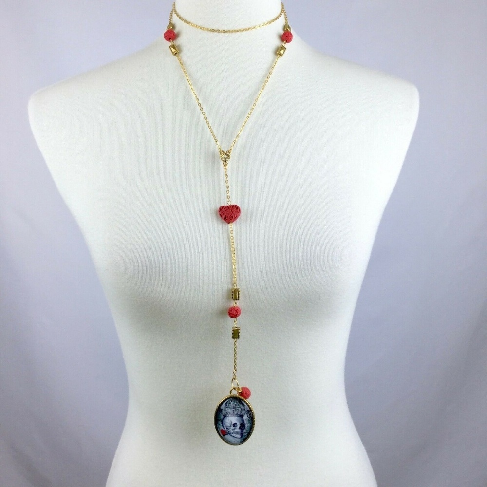 Long Gothic Skull & Roses Pendant Y Necklace - Picture 2 of 6